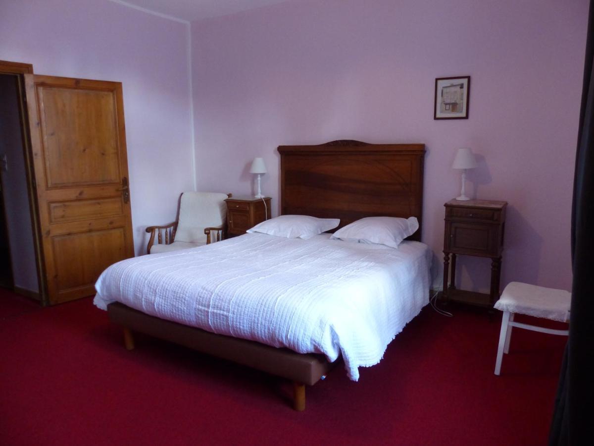 Domaine Saint-Louis Bed & Breakfast Каркасон Стая снимка